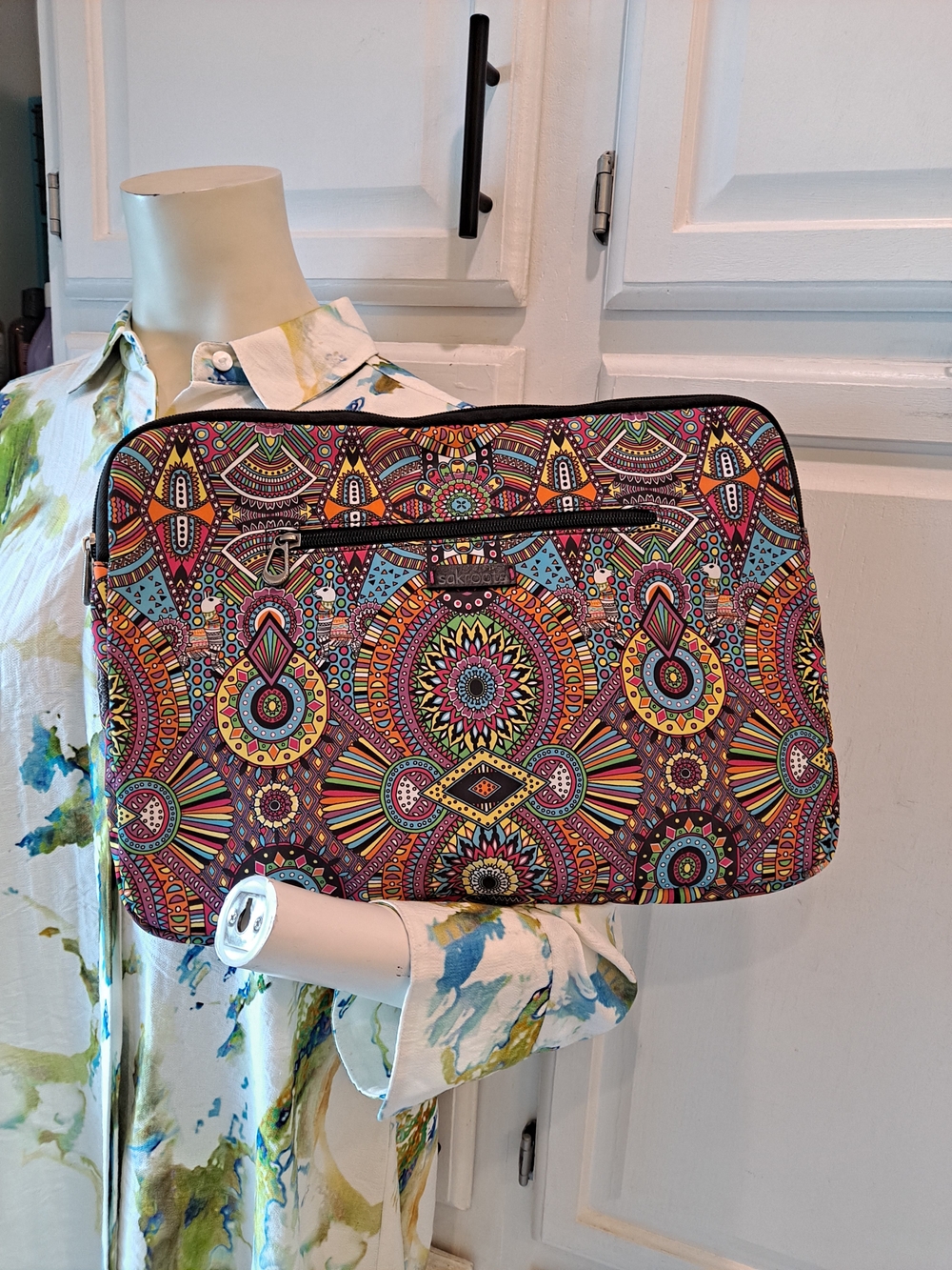 Sakroots Multicolor Mandala Llama Rainbow Wanderlust On The Go Laptop Sleeve - Picture 10 of 10